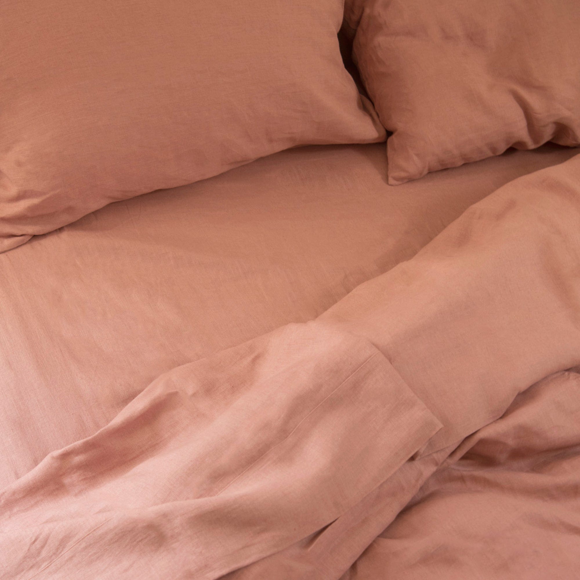 Rough Linen | Orkney Linen Bath Sheet | Dusk