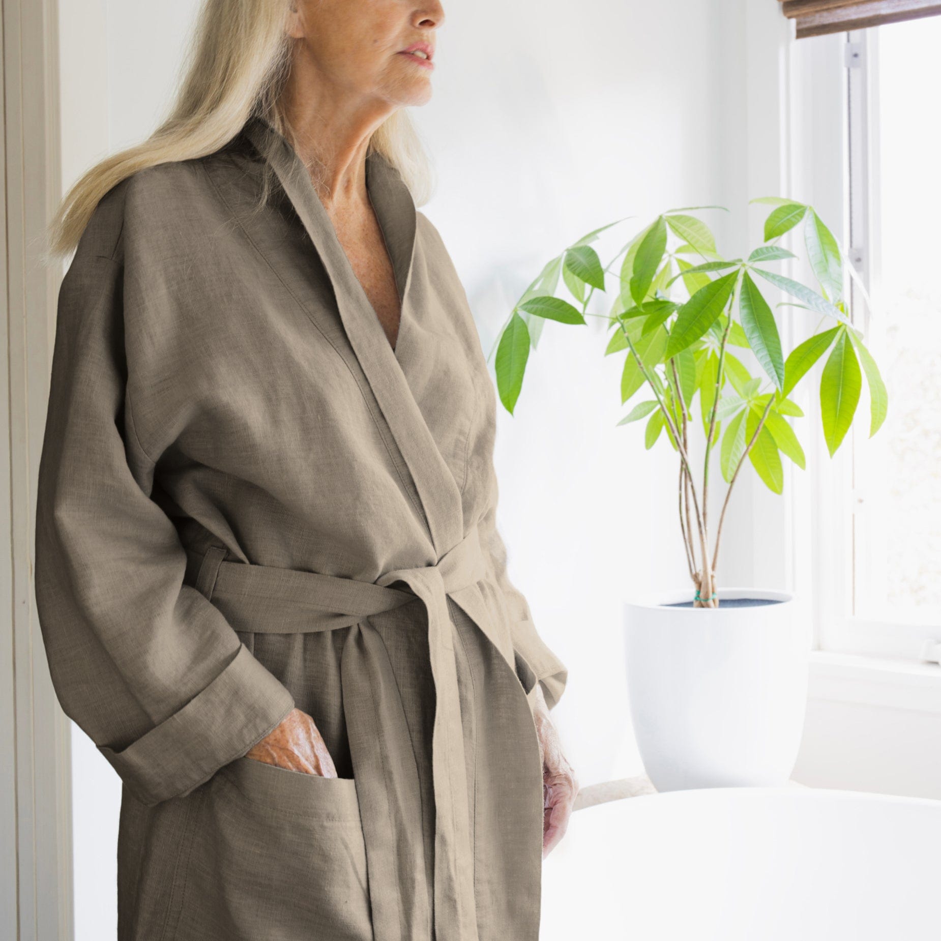 What Is Shower Robe After Shower Robe - Rough Linen