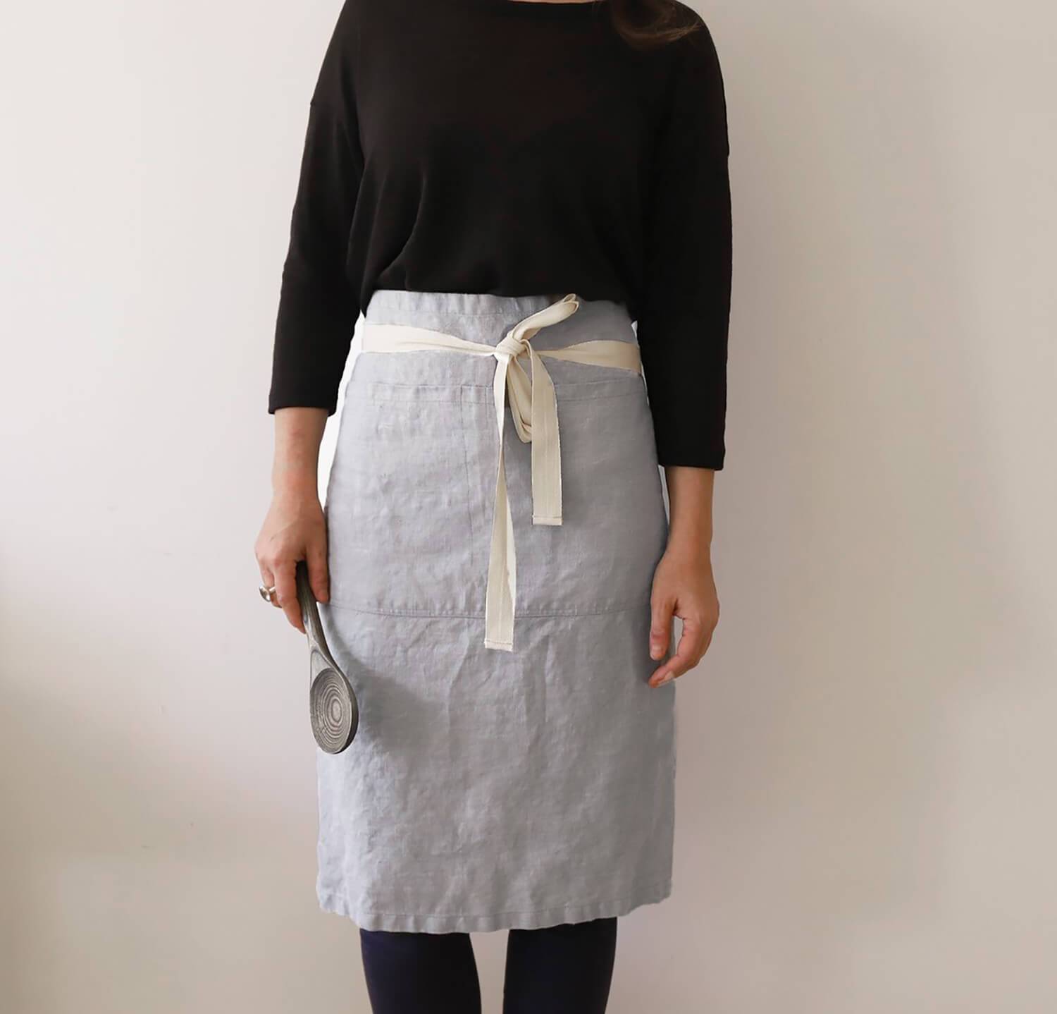 Smooth Linen Half Apron