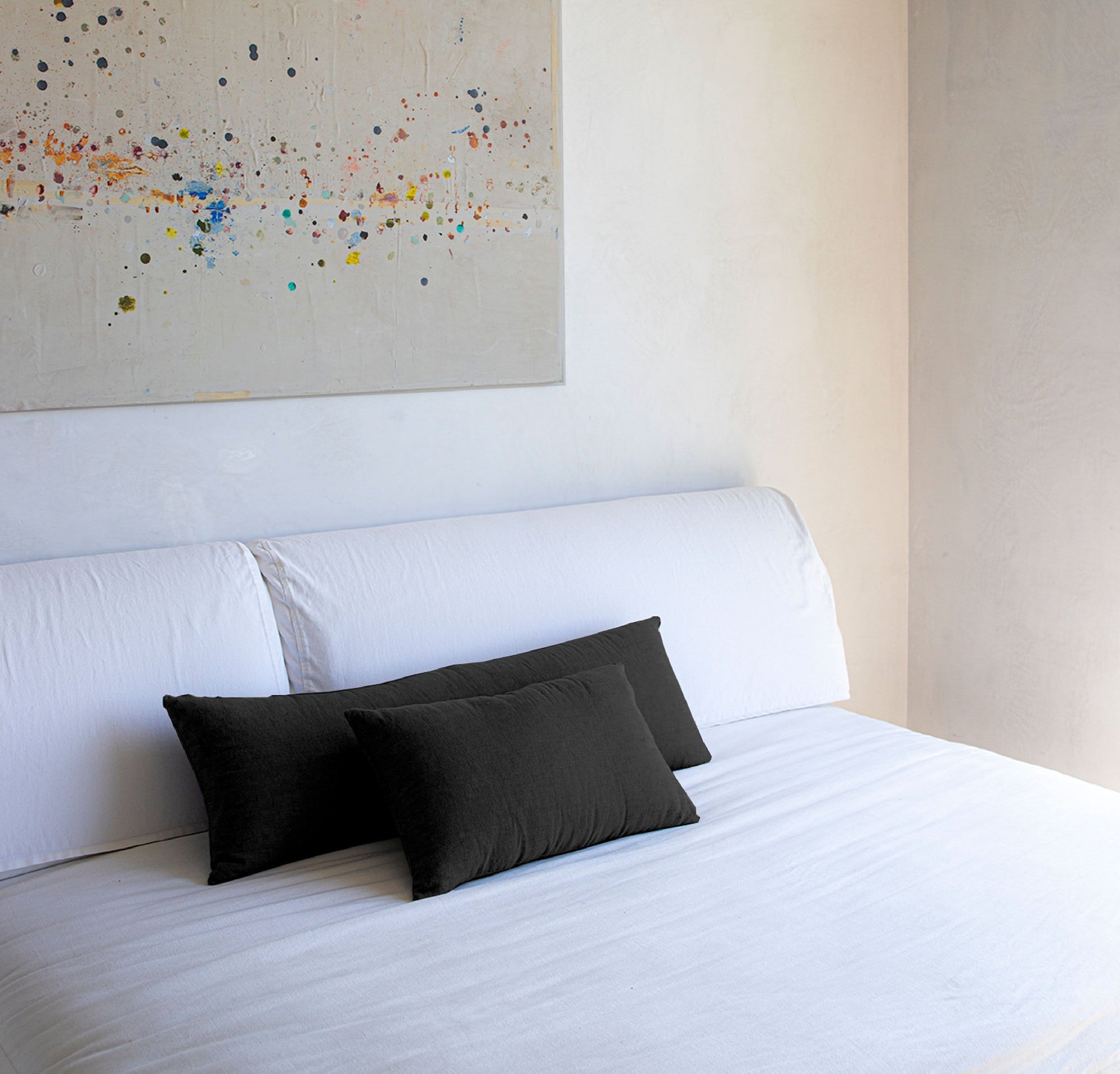 Black linen hotsell lumbar pillow