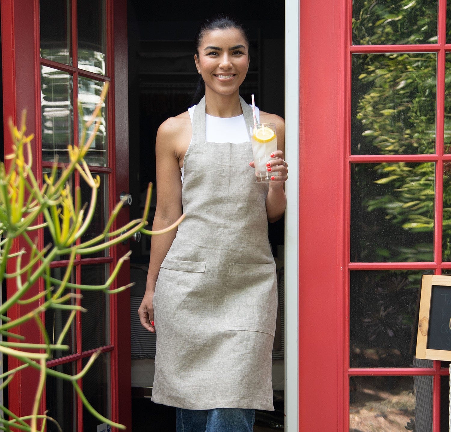 Aprons for cheap petite women