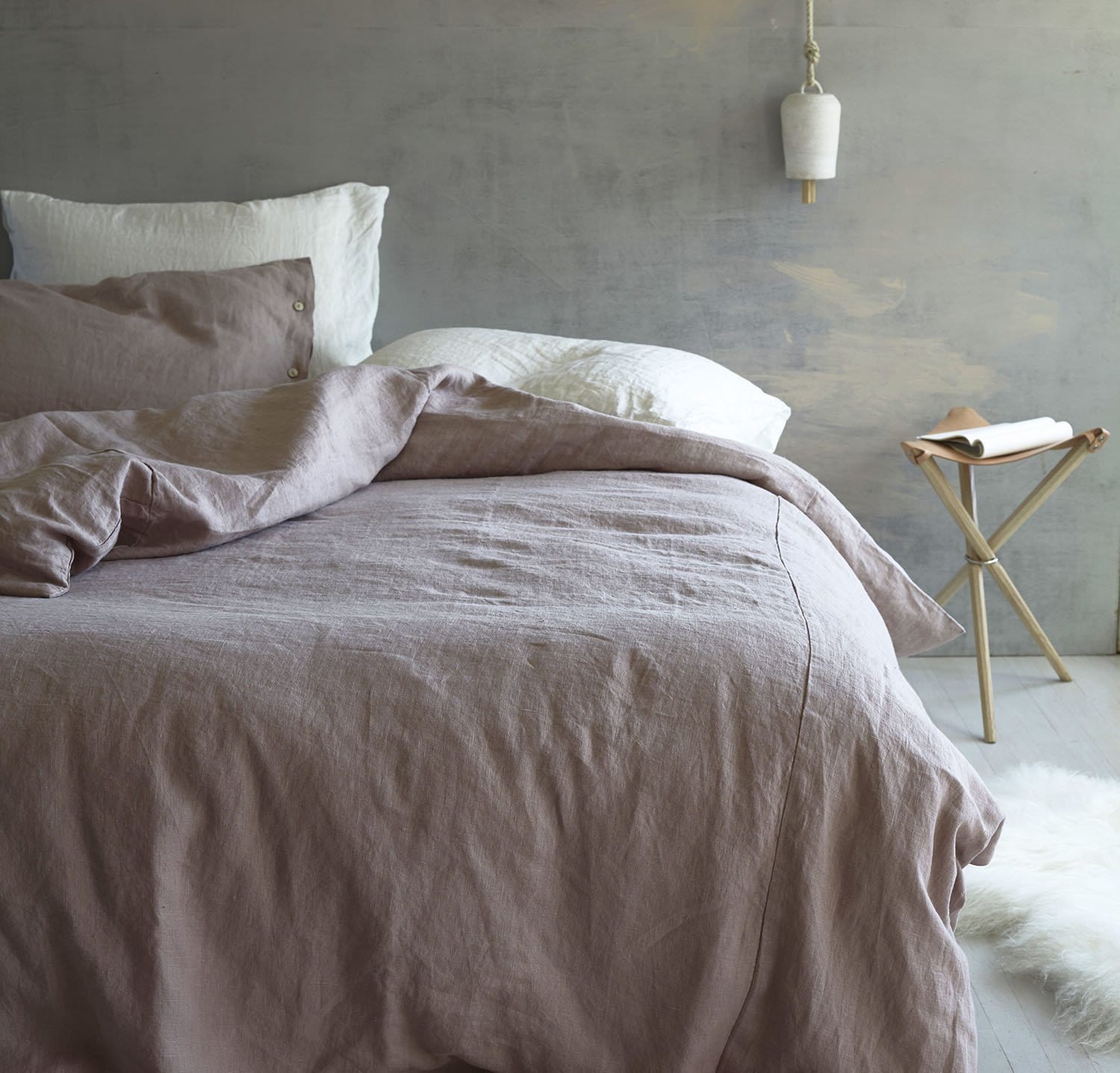 Rough Linen | Cal King Smooth Linen Fitted Sheet | Pure White