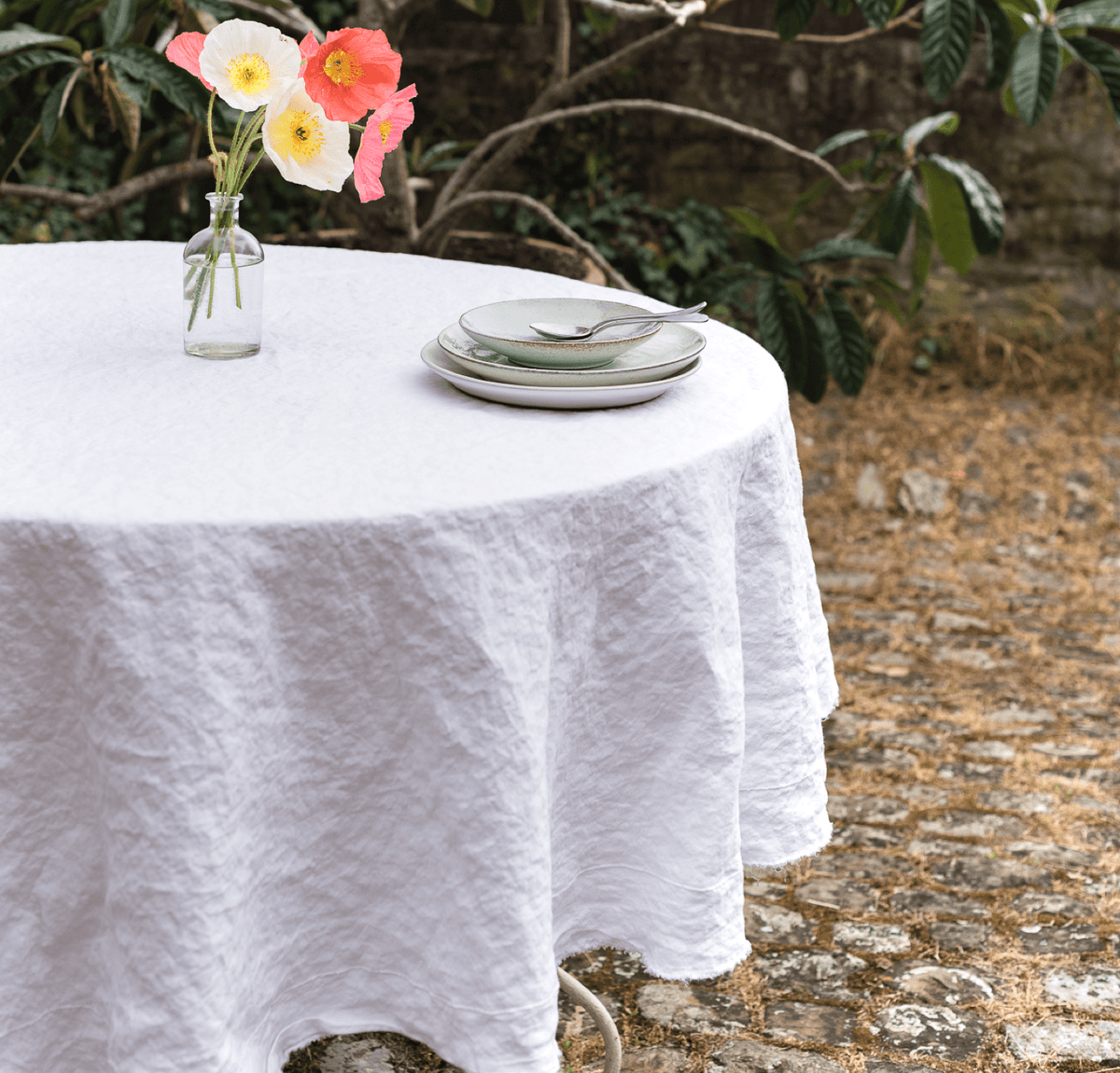 Best Round Heavyweight Linen Tablecloth | by Rough Linen