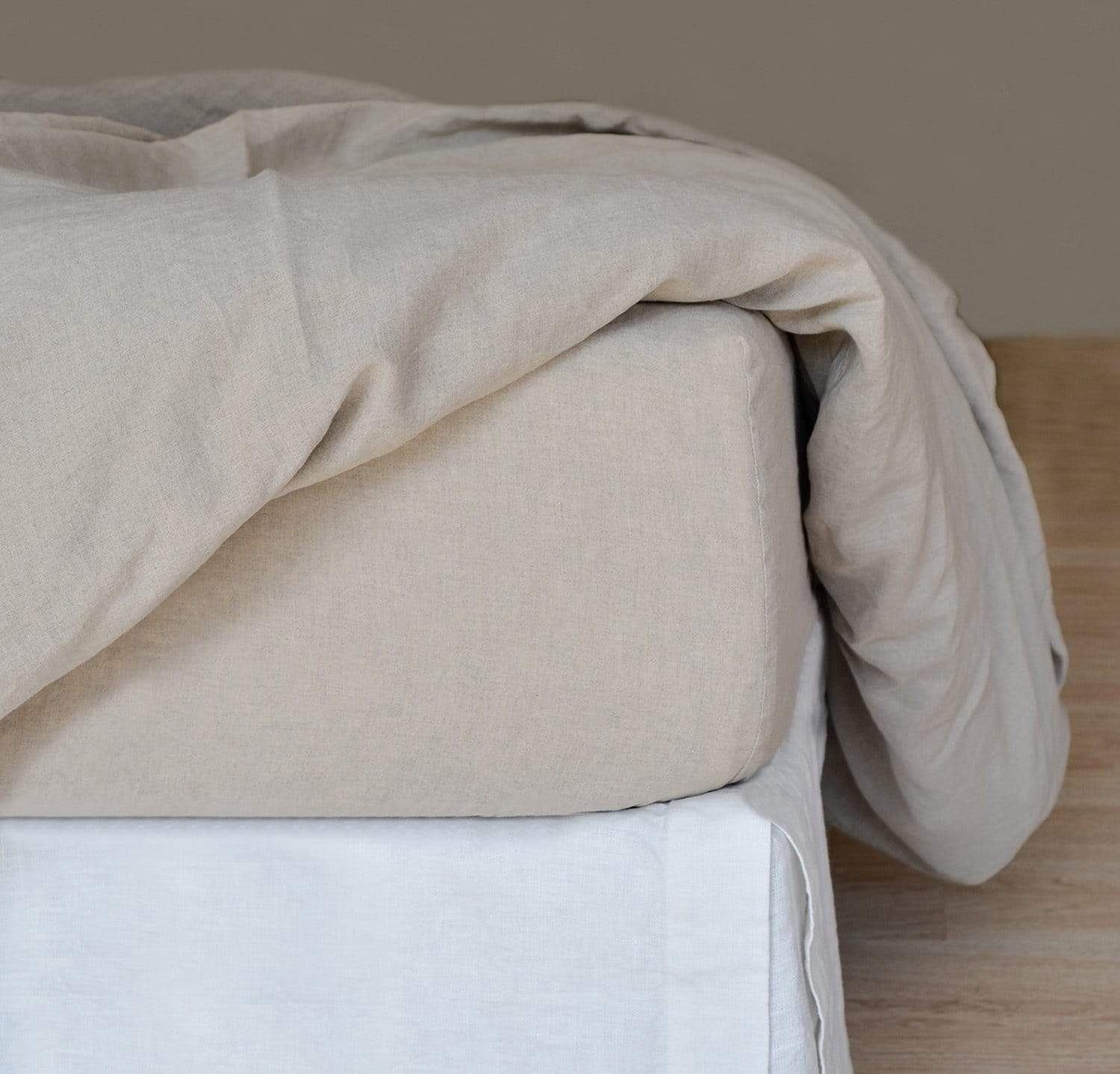 Rough Linen | Cal King Smooth Linen Fitted Sheet | Pure White