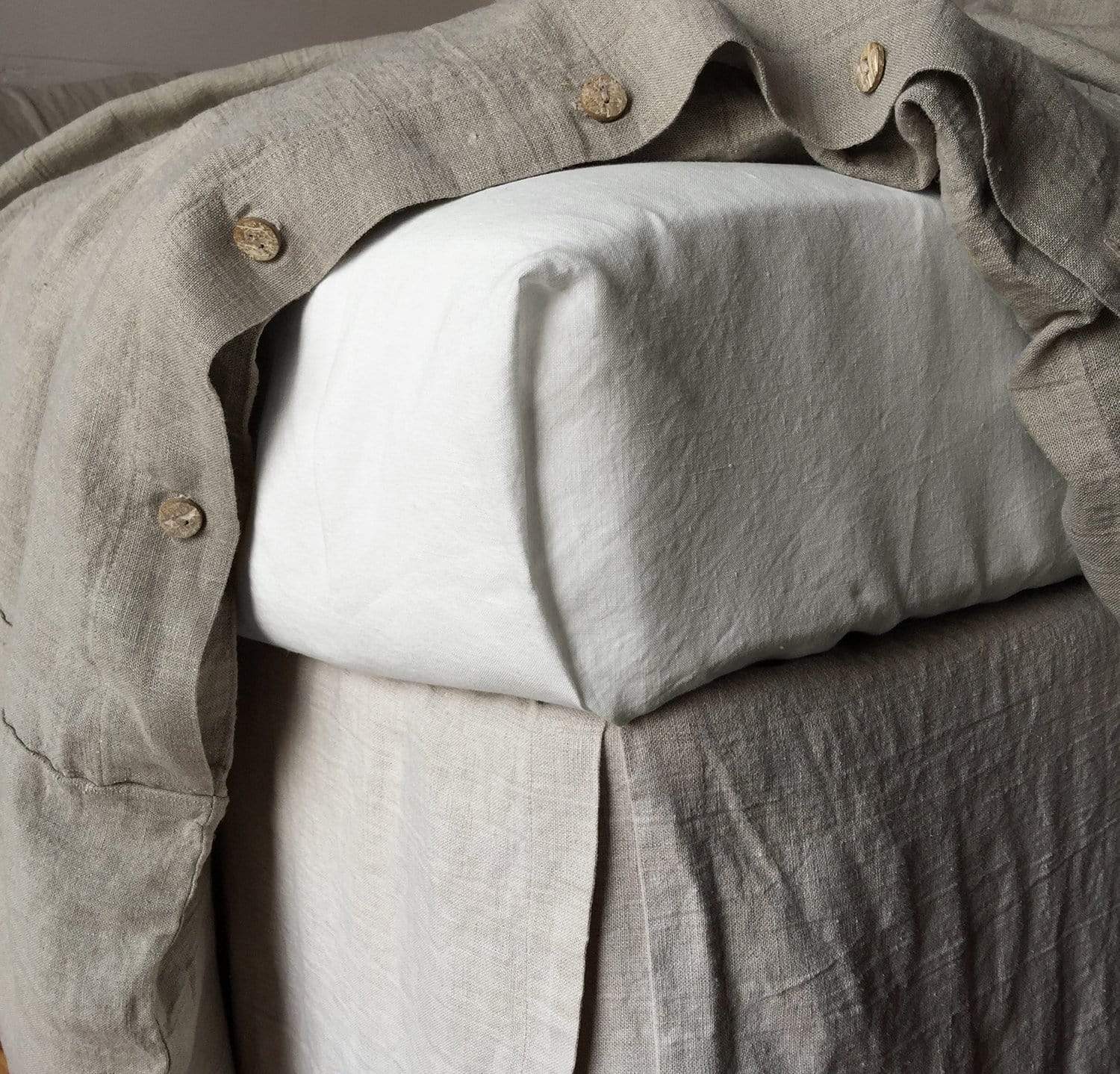 Rough Linen | Cal King Smooth Linen Fitted Sheet | Pure White