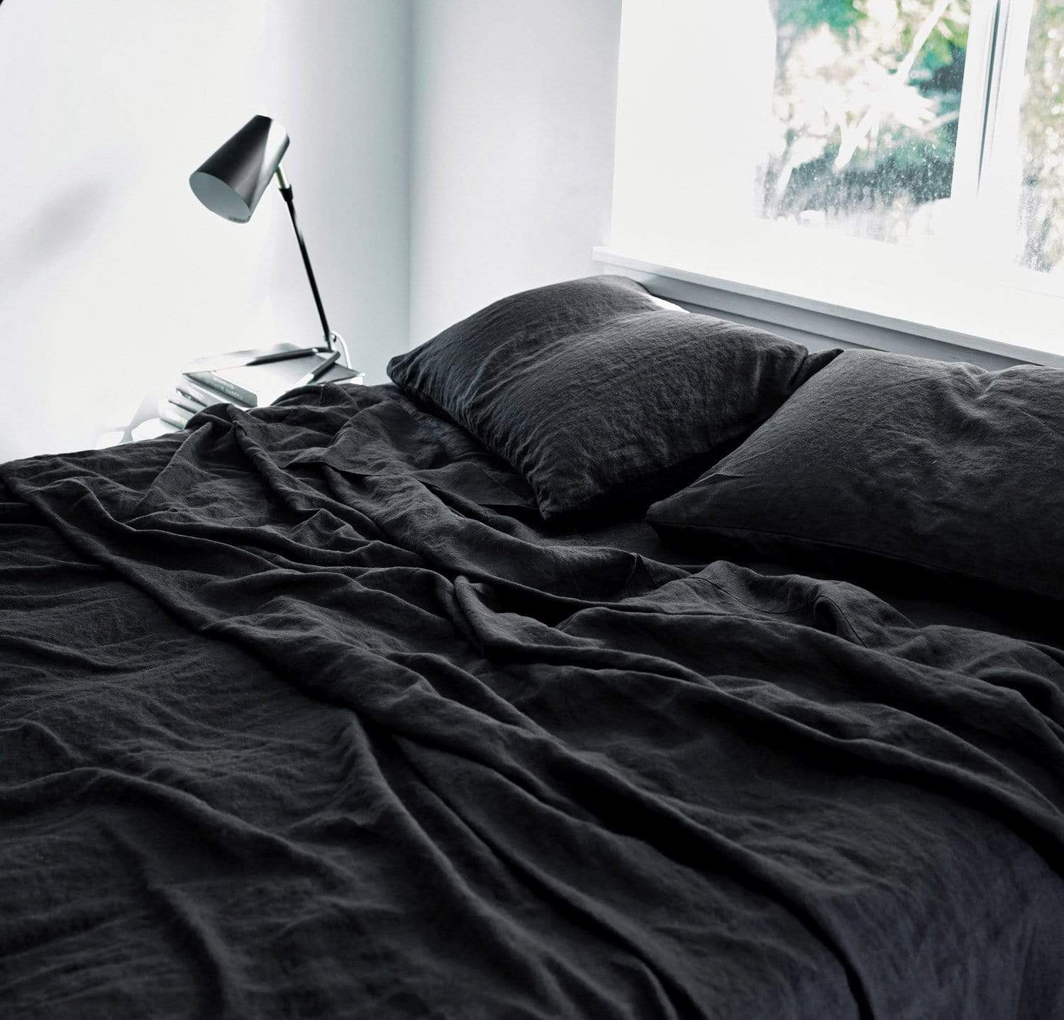 Black Linen Sheet Set